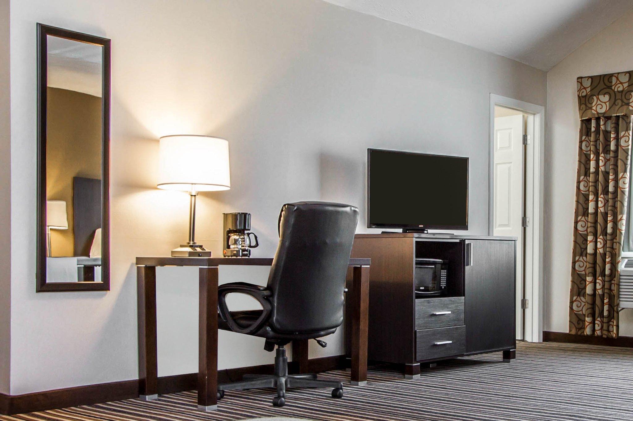 Quality Inn & Suites South Portland Εξωτερικό φωτογραφία