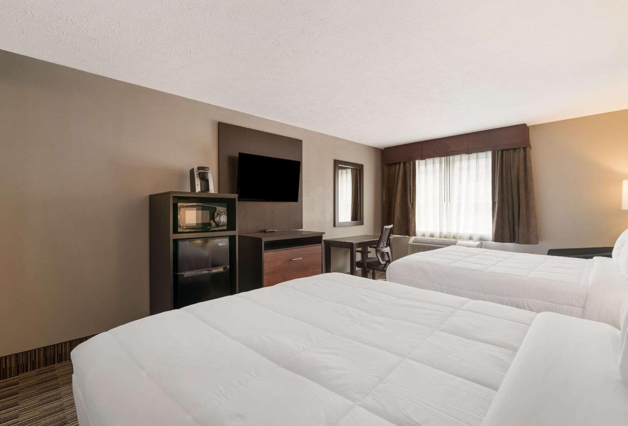 Quality Inn & Suites South Portland Εξωτερικό φωτογραφία